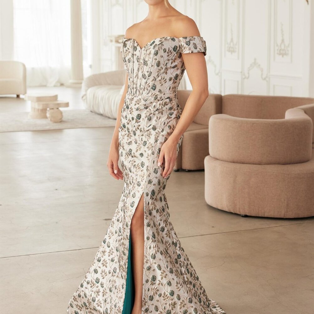 PLUS SIZE FORMAL MOTHER OF THE BRIDE DRESS.MILITARY BALL PARTY GALA BRIDESMAID